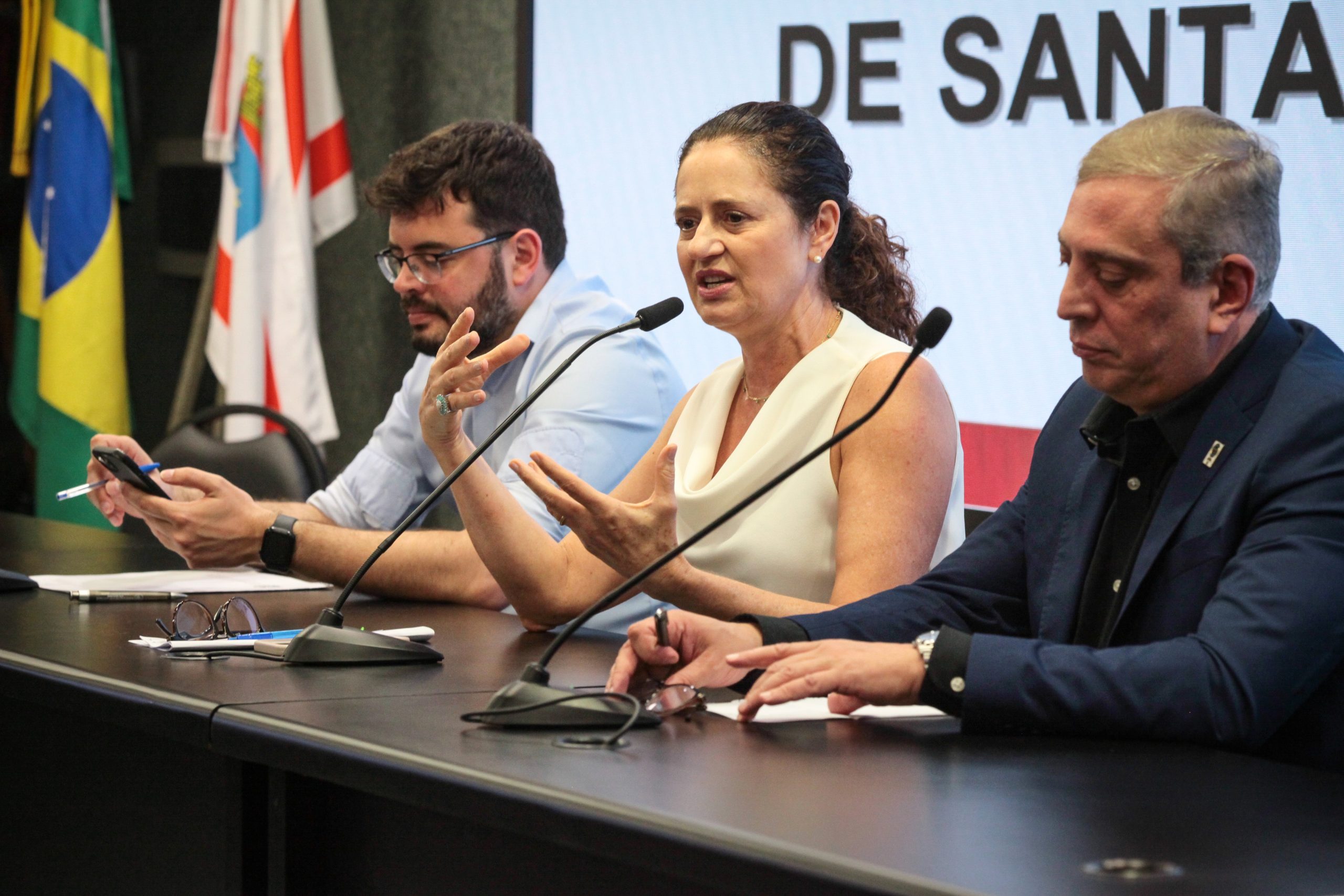 Escolas Legislativas de SC debatem temas da atualidade e práticas de sucesso