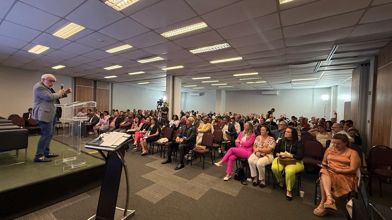 Marinho destaca a educação legislativa em evento nacional