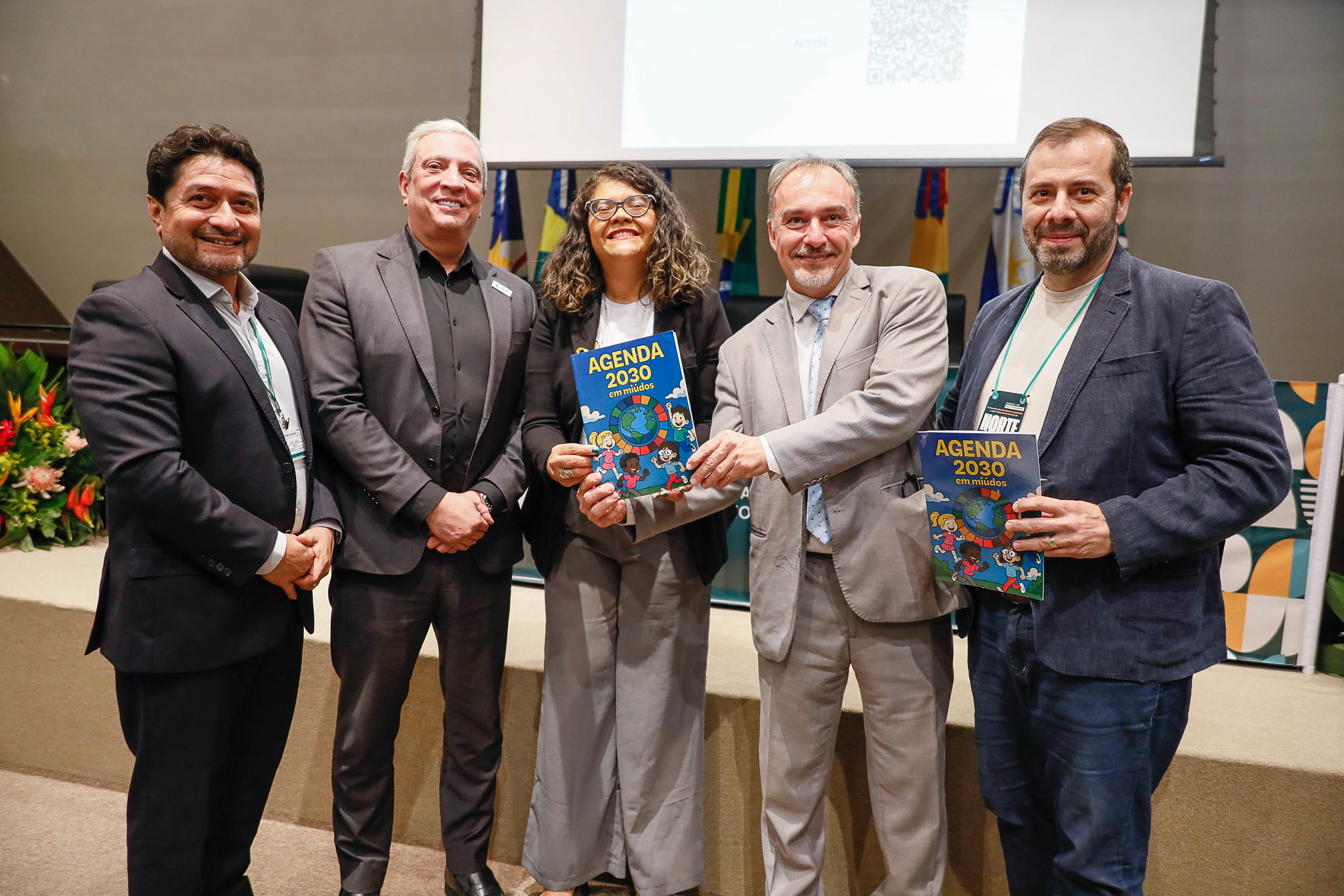 Presidente da Abel lança cartilha infantil sobre a Agenda 2030 durante encontro na Aleam