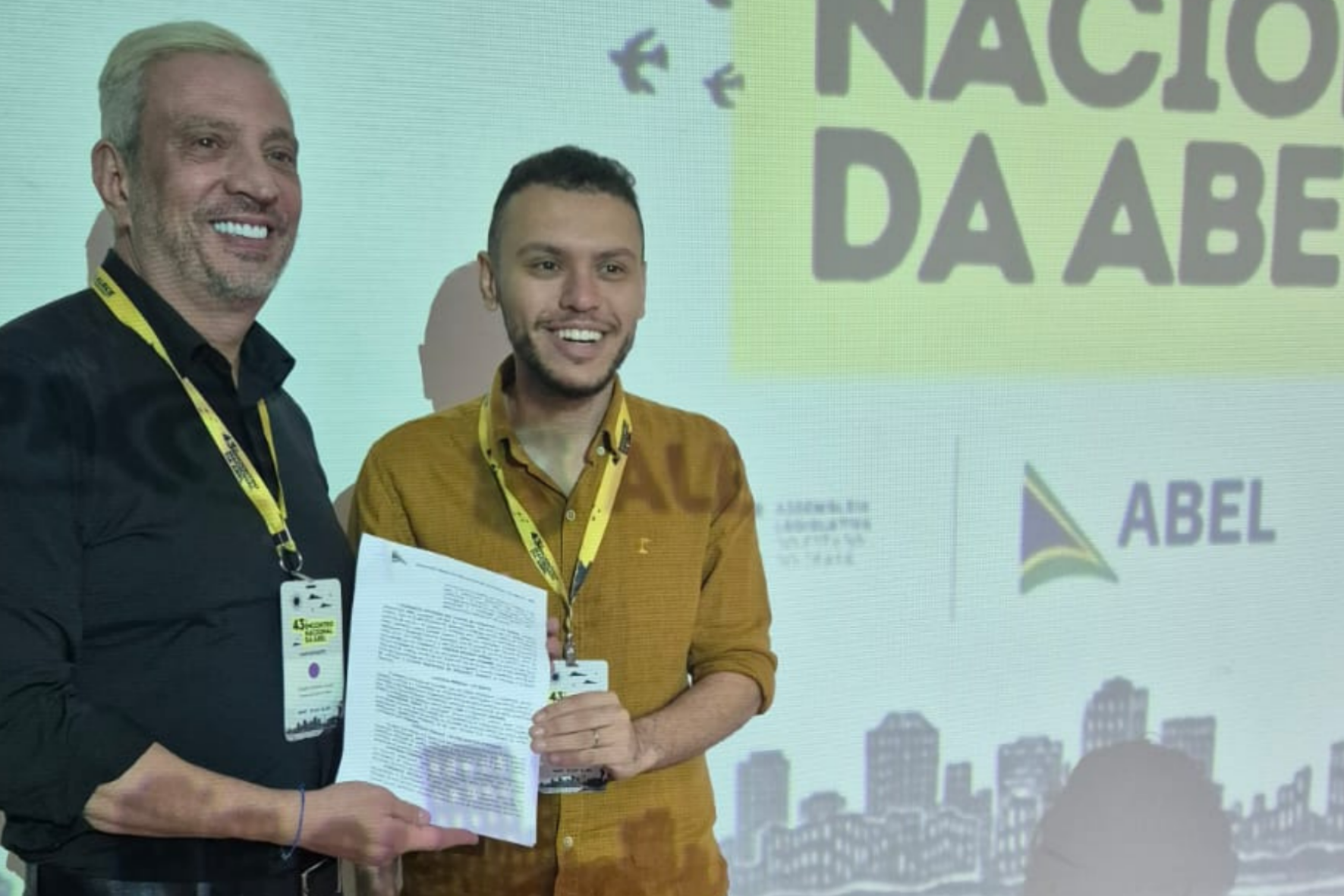 Câmara Municipal de Paraíba do Sul passa a integrar a ABEL durante Encontro Nacional em Fortaleza