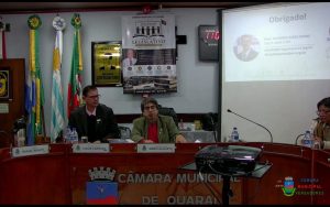 Escola do Legislativo de Quaraí é inaugurada com palestra de Ricardo Simas