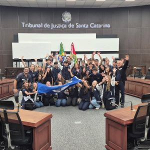 Nova lei fortalece a educação cidadã e reconhece a importância da Educação Política nas escolas