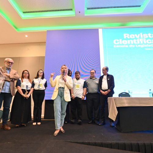 Revista Científica da Escola do Legislativo do RN é lançada durante o 41º Encontro da ABEL