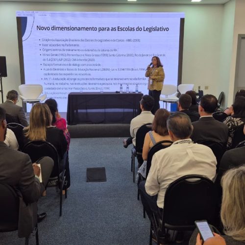 Educação legislativa e direitos humanos são debatidos no Encontro XL da ABEL
